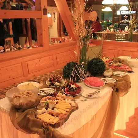 Landgasthof Frankentor 모텔 바셀로센